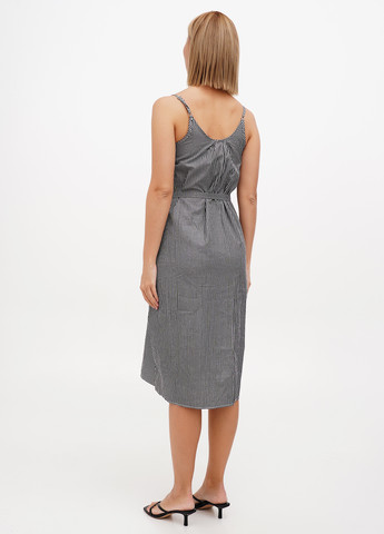 Темно-серое кэжуал платье Sassofono Club в полоску