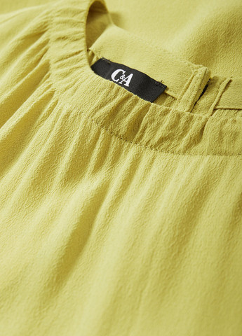 Салатовая блуза C&A