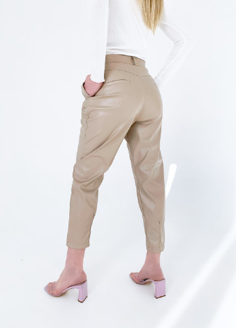 Бежевые классические демисезонные зауженные, прямые, классические, укороченные брюки Jolie