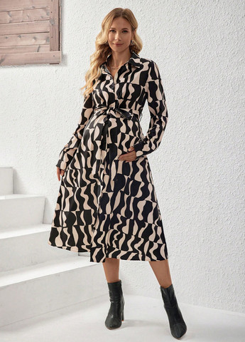 Комбінована кежуал сукня для вагітних сукня-сорочка SHEIN з абстрактним візерунком