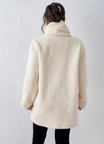 Белая зимняя куртка SHEIN