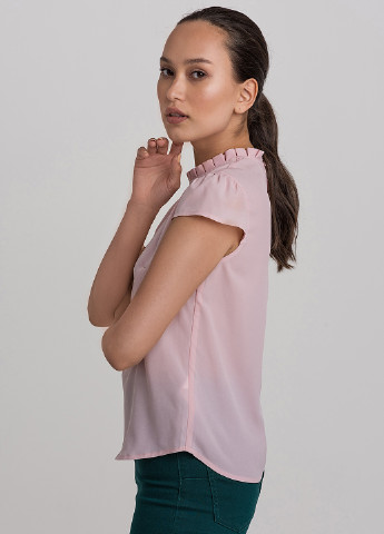 Розовая летняя блузка befree