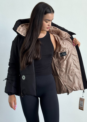 Черная демисезонная куртка Eva Classic