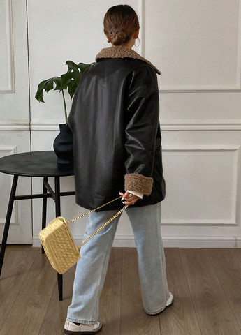 Чорна зимня куртка SHEIN