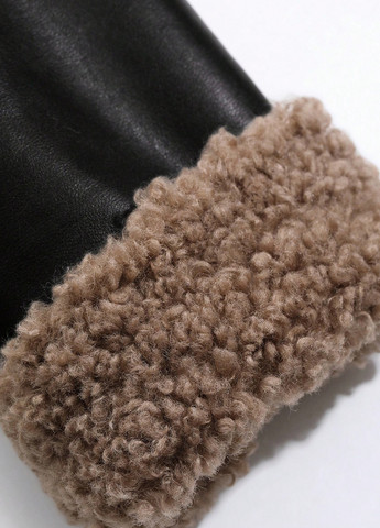 Чорна зимня куртка SHEIN