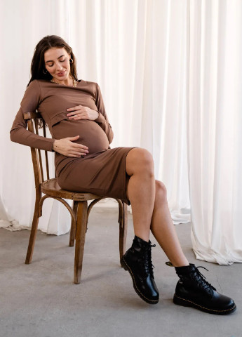 Коричневое кэжуал платье для беременных и кормящих мам прилегающего силуэта с секретом для кормления мокко To Be однотонное