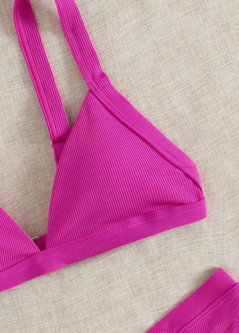 Фуксиновий (колору Фукія) літній купальник (купальний ліф, трусики) бандіні SHEIN