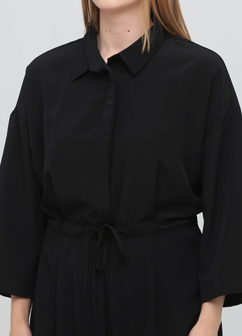 Комбинезон Monki комбинезон-брюки однотонный чёрный деловой, кэжуал полиэстер