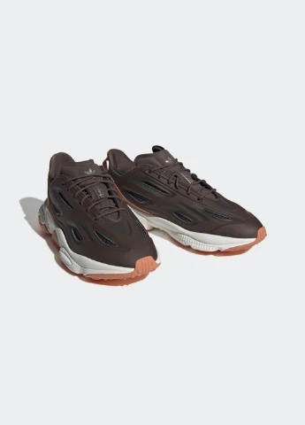 Коричневі кросівки hq8815 демісезон adidas Ozweego Celox