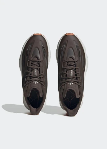Коричневі кросівки hq8815 демісезон adidas Ozweego Celox