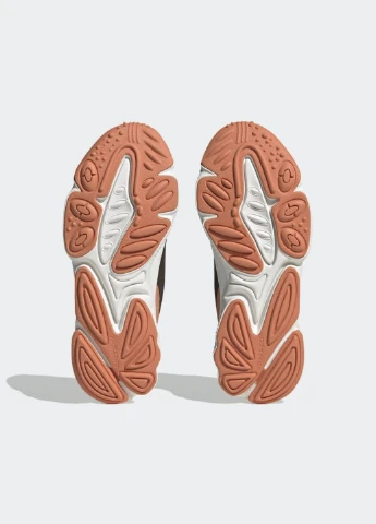 Коричневі кросівки hq8815 демісезон adidas Ozweego Celox