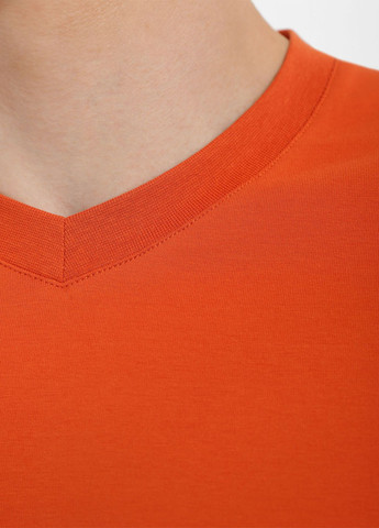 Оранжевая футболка Promin