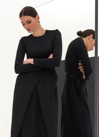 Черное кэжуал платье футляр BGL однотонное