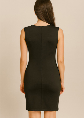 Чорна вечірня сукня футляр Sassofono однотонна