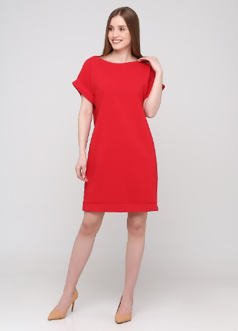 Красное кэжуал платье с открытой спиной NikTan однотонное