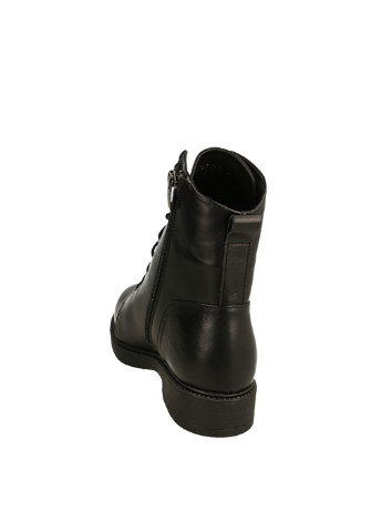 Зимние ботинки Benito