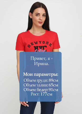 Красная летняя футболка Cinema