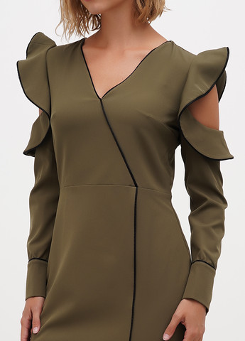 Оливковое кэжуал платье Sassofono однотонное