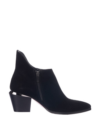 Осенние ботинки BERTAN из натуральной замши