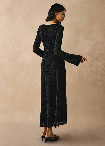 Черное вечернее платье силуэтная SHEIN с цветочным принтом