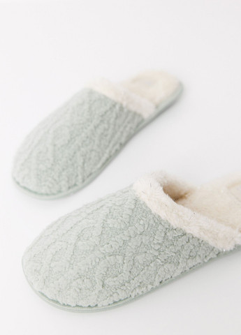 Оливковые тапочки Women'secret с мехом