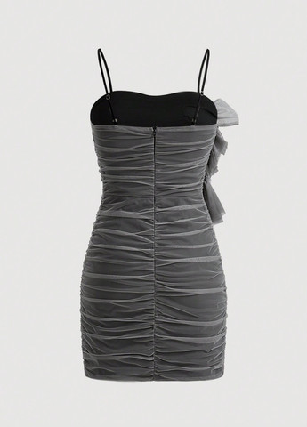 Сіра коктейльна сукня силуетна SHEIN однотонна