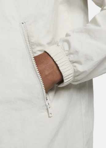 Молочная демисезонная куртка fb7397-072 Nike Club Men's Full-Zip Woven Jacket