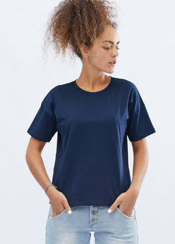 Темно-синяя летняя футболка Carica