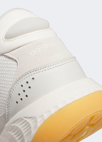 Молочные всесезонные кроссовки adidas NITEBALL 3