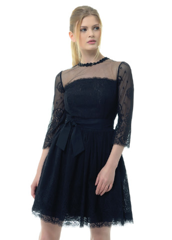 Черное кэжуал платье Arefeva однотонное