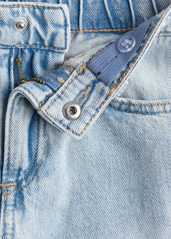 Светло-голубые демисезонные мом фит джинсы H&M