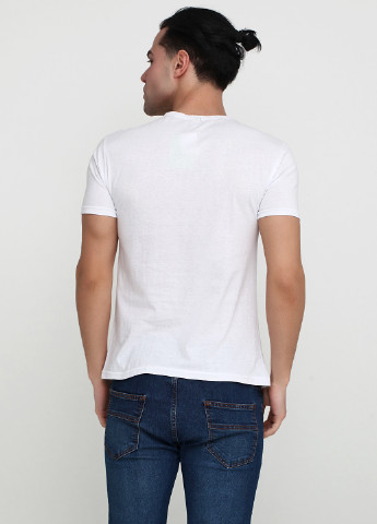 Белая футболка Evren