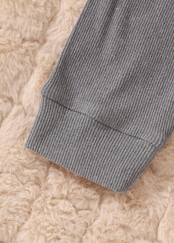 Сіра всесезон піжама (лонгслів, штани) лонгслів + брюки SHEIN