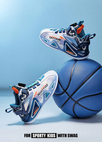 Цветные демисезонные кроссовки SHEIN