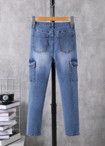 Голубые демисезонные карго джинсы SHEIN