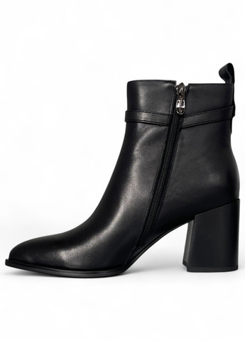 Осенние ботинки Melanda.M с пряжкой