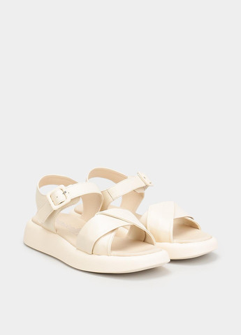 Бежевые босоножки Braska с ремешком с белой подошвой