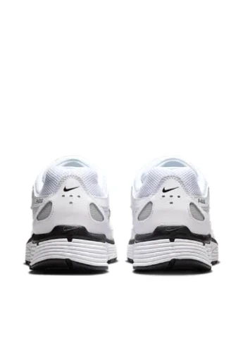 Білі кросівки cd6404-107 демісезон Nike P-6000