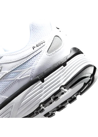 Білі кросівки cd6404-107 демісезон Nike P-6000