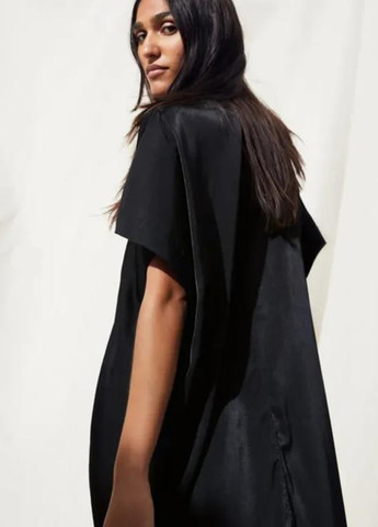 Черное кэжуал платье оверсайз H&M однотонное