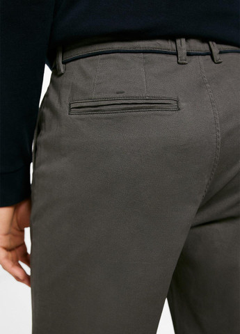 Темно-серые кэжуал демисезонные чиносы брюки Springfield