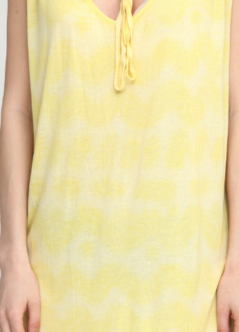 Желтое кэжуал платье Gsus с абстрактным узором