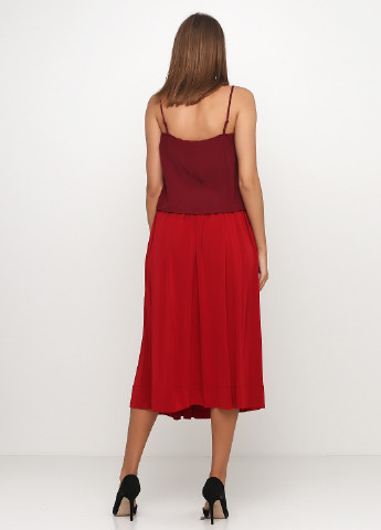 Красная кэжуал однотонная юбка H&M а-силуэта (трапеция)