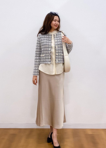 Молочная блузка Uniqlo