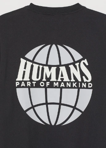 Черная футболка H&M