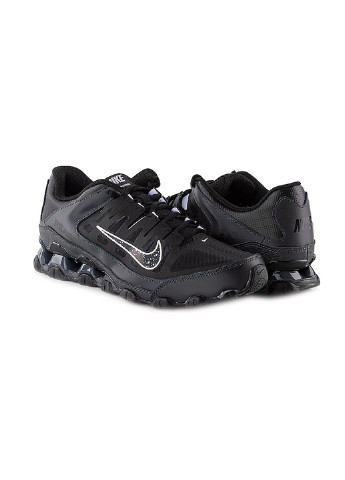 Чорні кросівки reax 8 tr mesh демісезон Nike