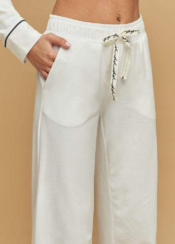 Молочна всесезон піжама (сорочка, штани) кофта + брюки Mashsh