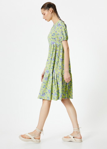 Світло-зелена кежуал сукня а-силует KOTON з квітковим принтом