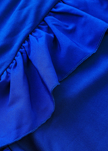 Синее вечернее платье годе, бандо, с открытыми плечами, с открытой спиной SHEIN однотонное