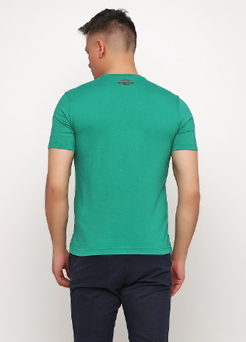 Зеленая футболка United Colors of Benetton